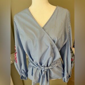 INC International Concepts New Blue and White Pinstripe wrap/tie zippered blouse